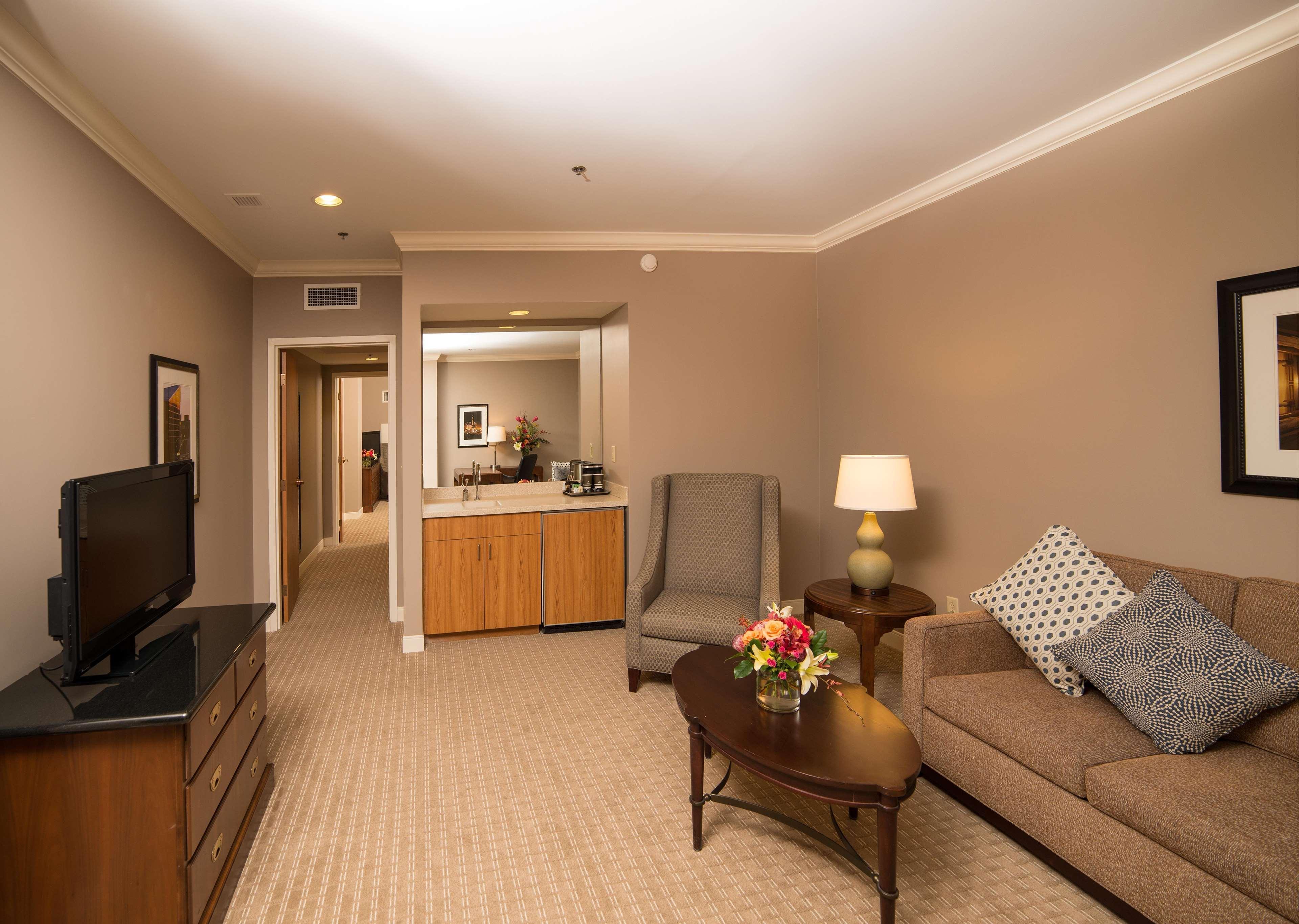 Hilton Indianapolis Hotel&Suites Buitenkant foto