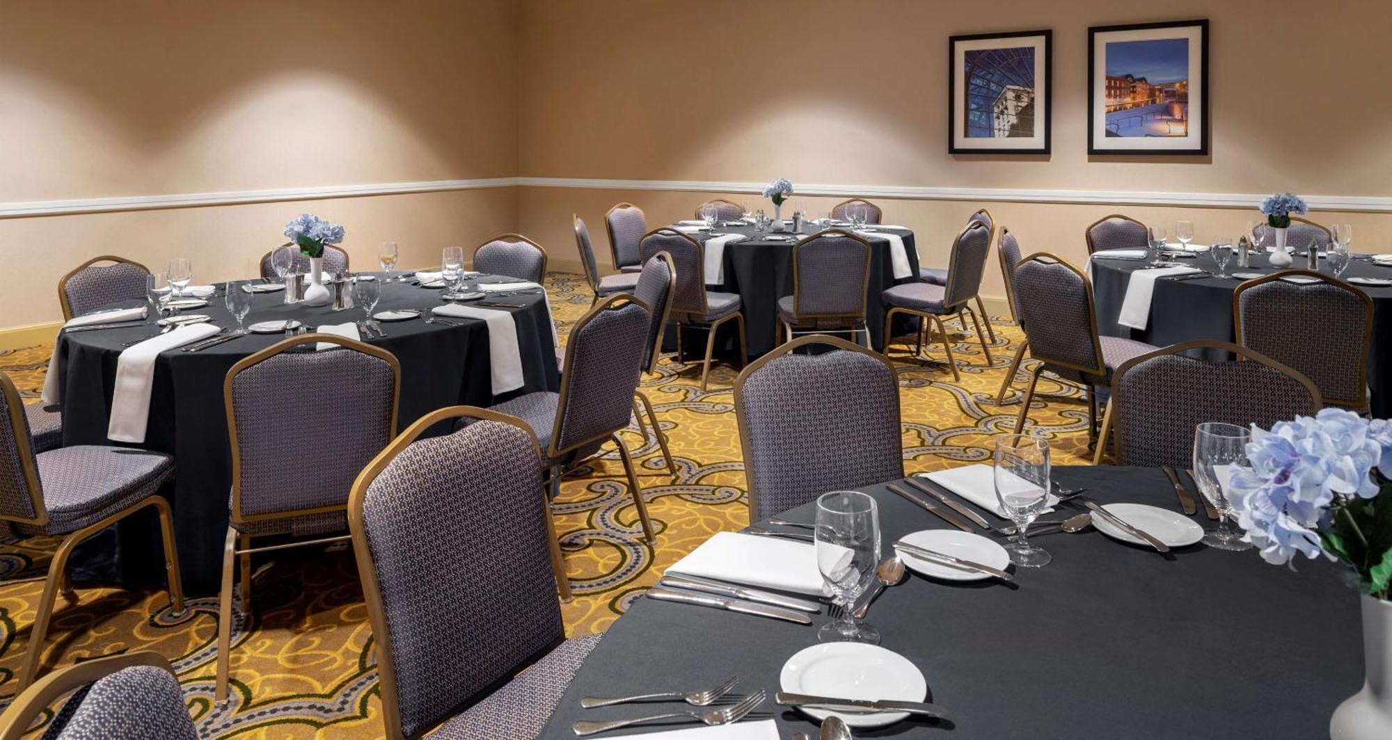 Hilton Indianapolis Hotel&Suites Buitenkant foto